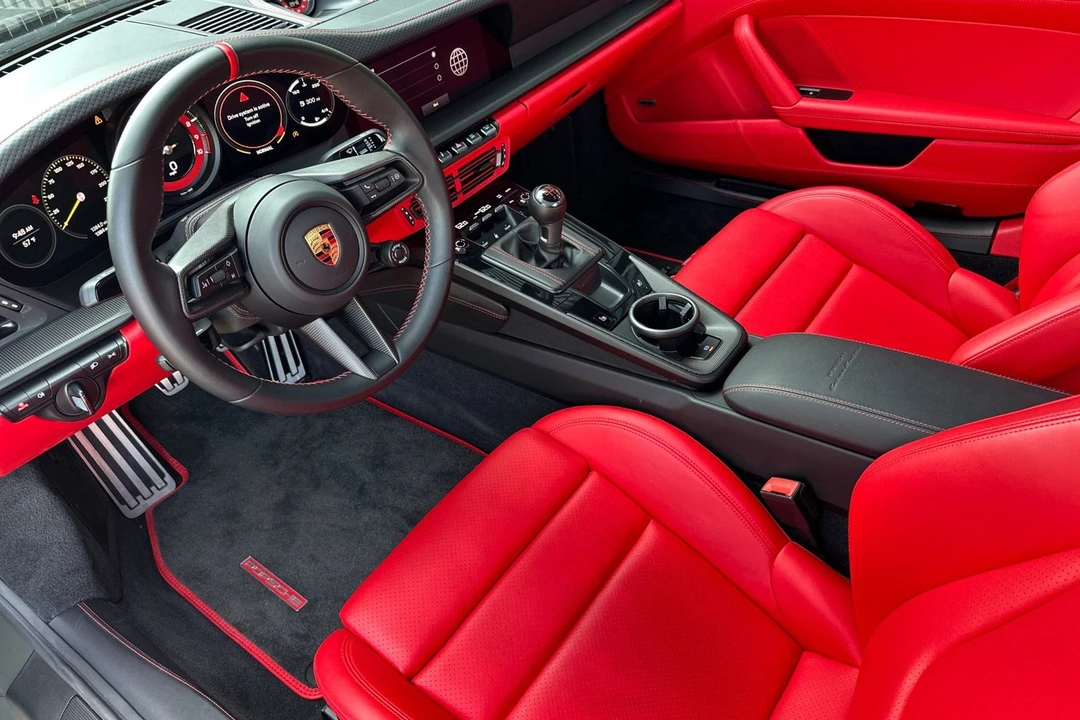 2022 Porsche 992 GT3 - Image 4 of 31