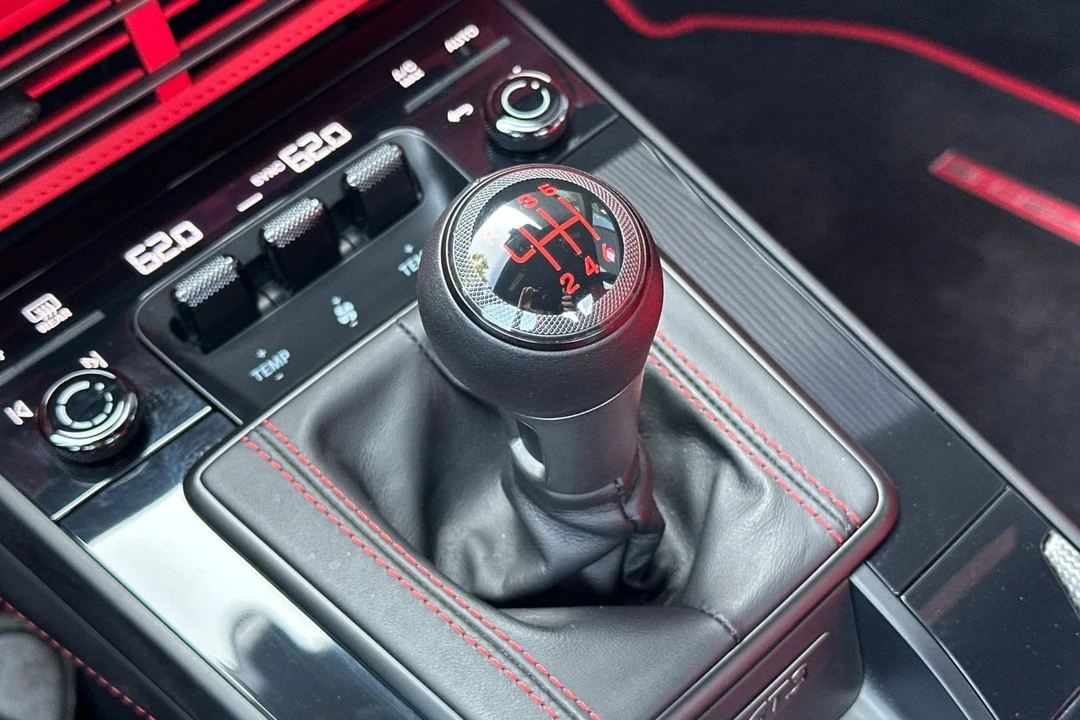 2022 Porsche - Image 27 of 31