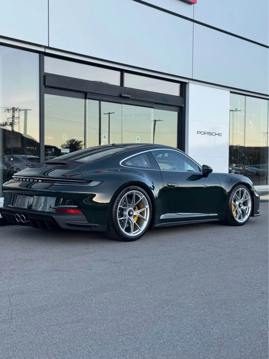 2022 Porsche 992 GT3 - Image 8 of 17