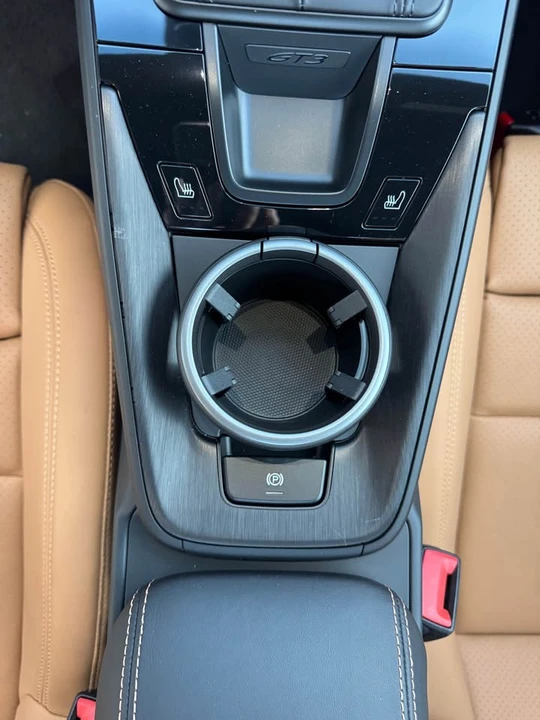 2022 Porsche 992 GT3 - Image 13 of 17