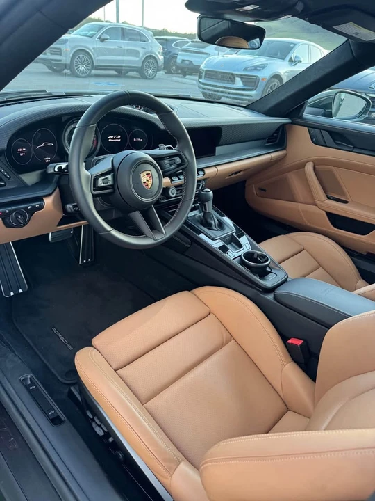 2022 Porsche 992 GT3 - Image 10 of 17