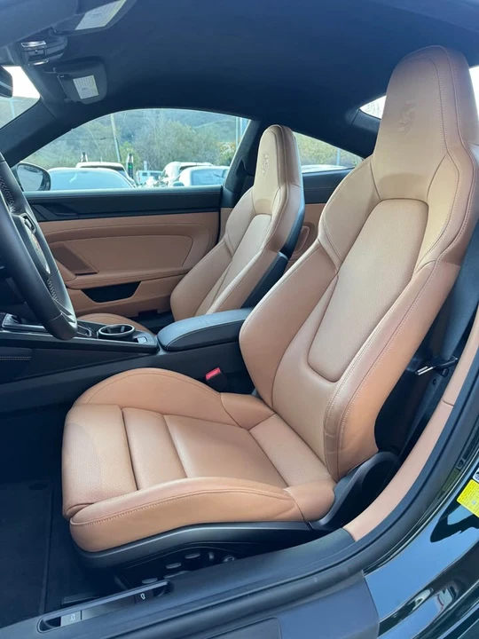 2022 Porsche 992 GT3 - Image 9 of 17