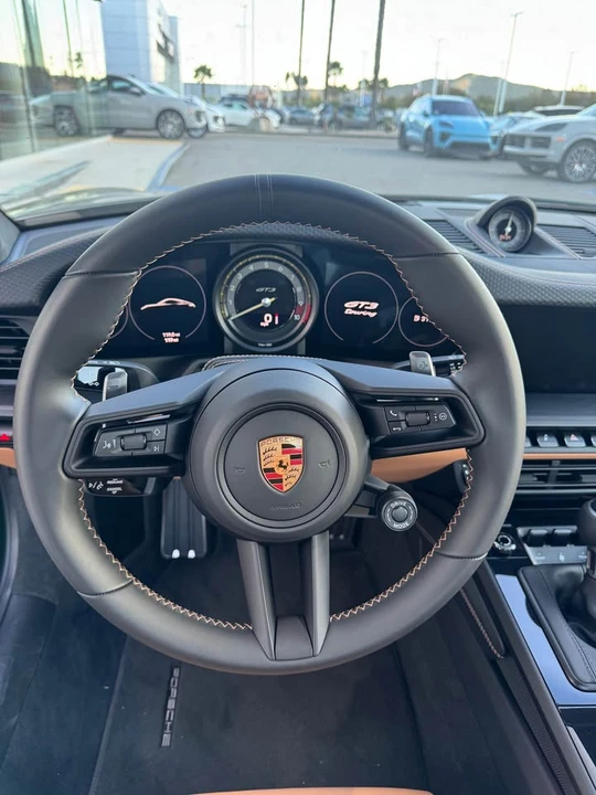 2022 Porsche 992 GT3 - Image 11 of 17