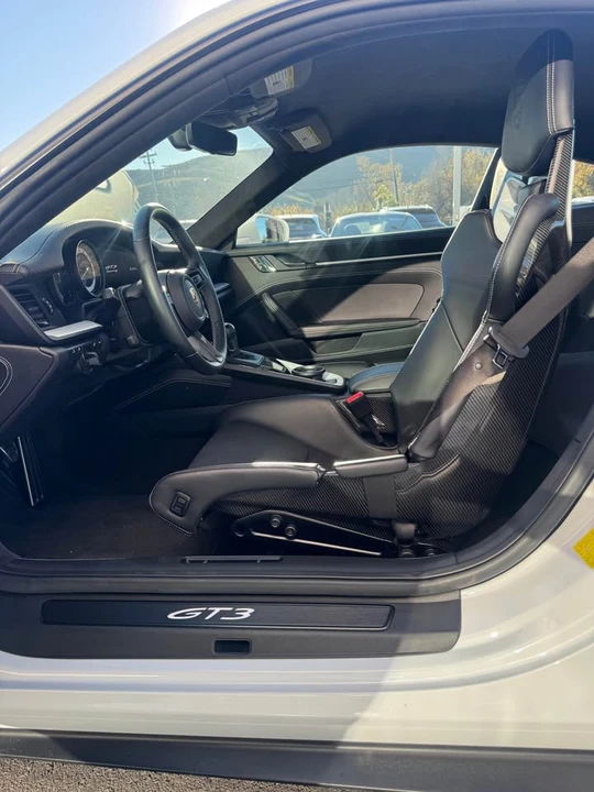 2022 Porsche 992 GT3 - Image 7 of 15