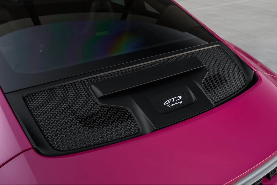2022 Porsche 992 GT3 - Image 8 of 18