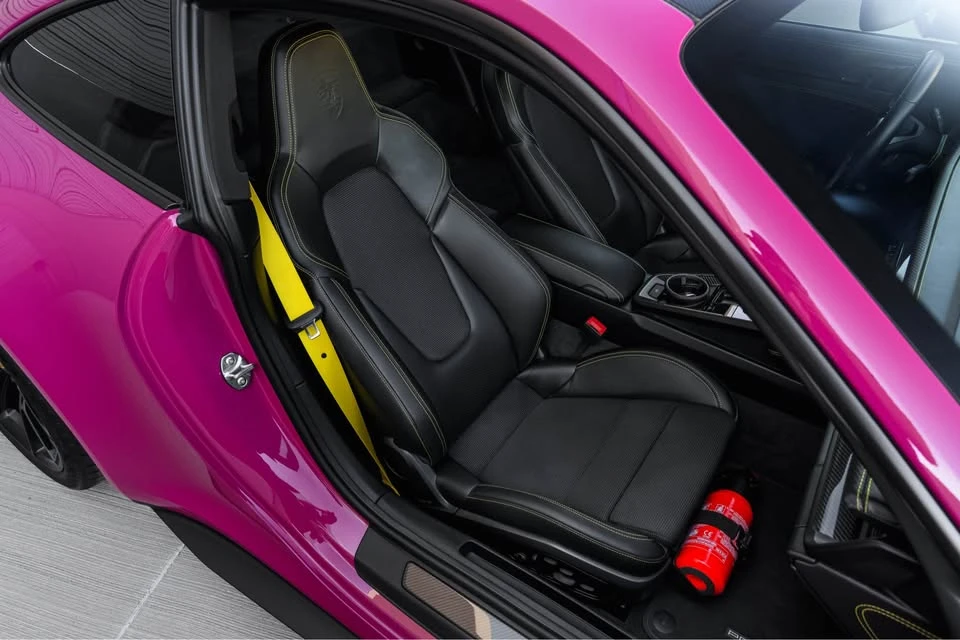 2022 Porsche 992 GT3 - Image 17 of 18