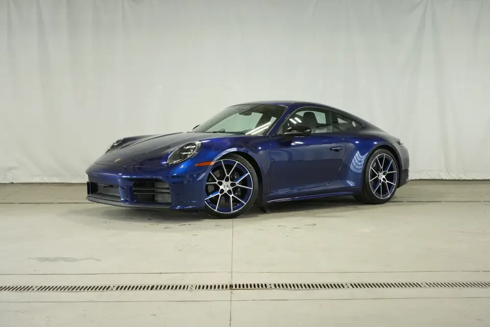 2022 Porsche 992 GT3 - Image 9 of 13