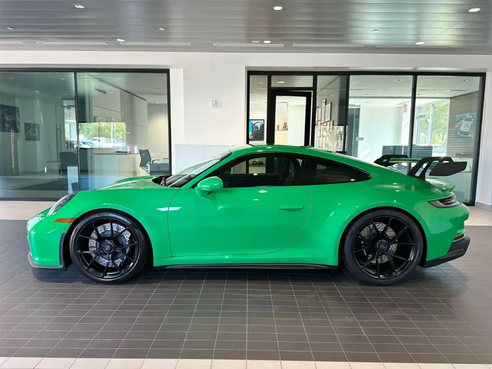 2022 Porsche 992 GT3 - Image 4 of 8