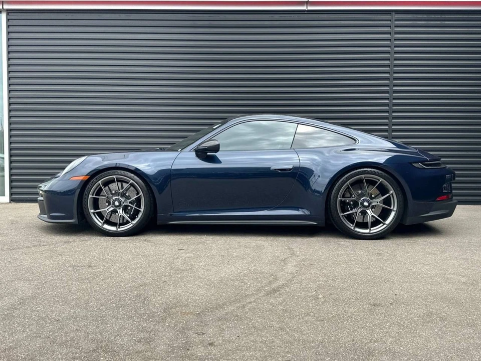 2022 Porsche 992 GT3 Touring - Image 2 of 5