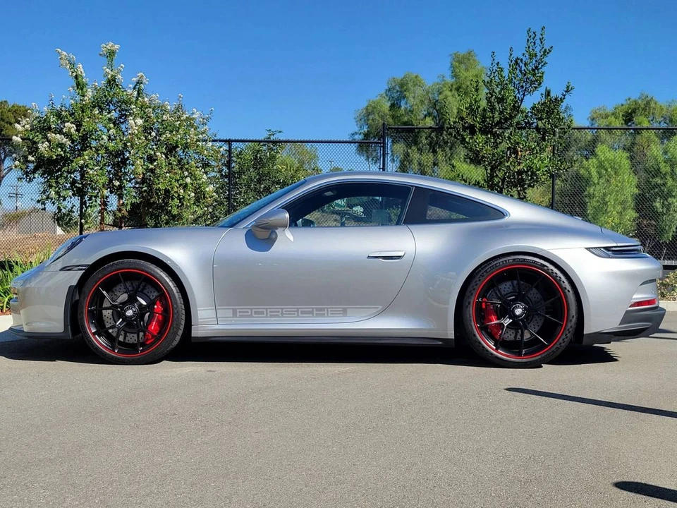 2022 Porsche 992 GT3 Touring - Image 2 of 4