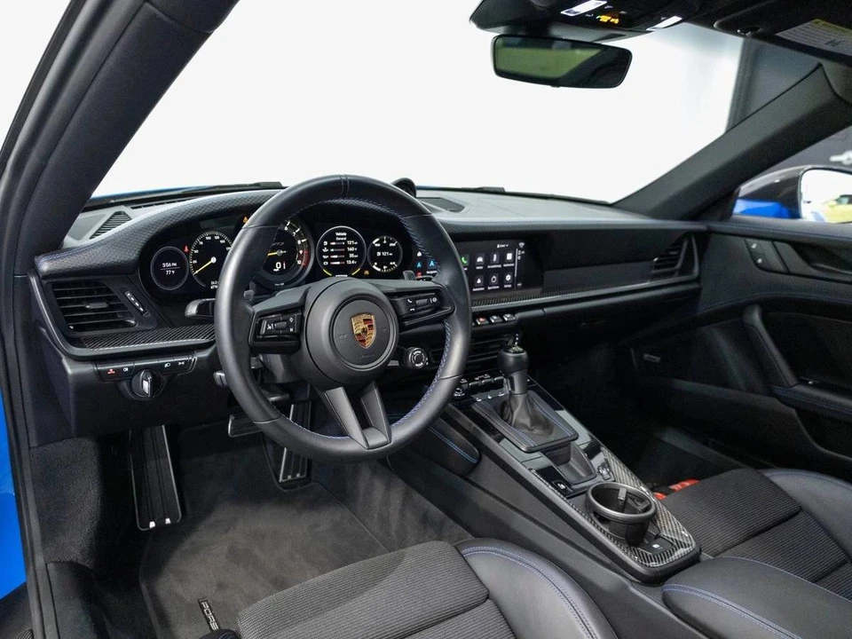 2022 Porsche 992 GT3 Touring - Image 4 of 5