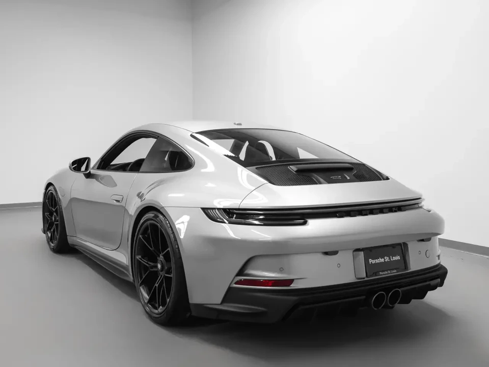 2022 Porsche 992 GT3 - Image 3 of 8