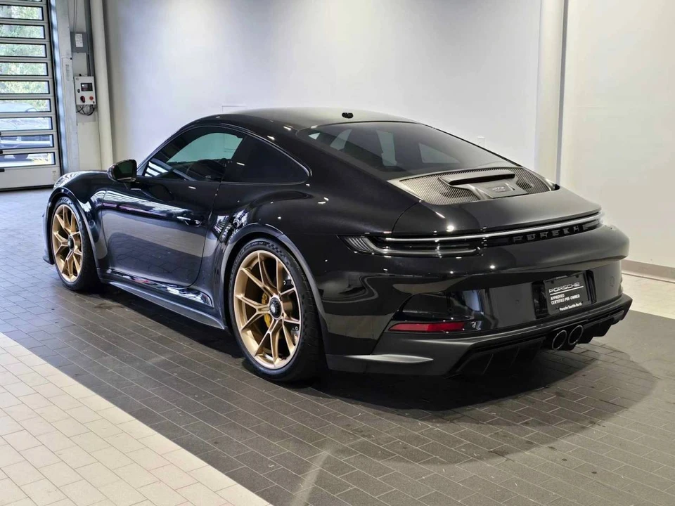 2022 Porsche 992 GT3 Touring - Image 3 of 5