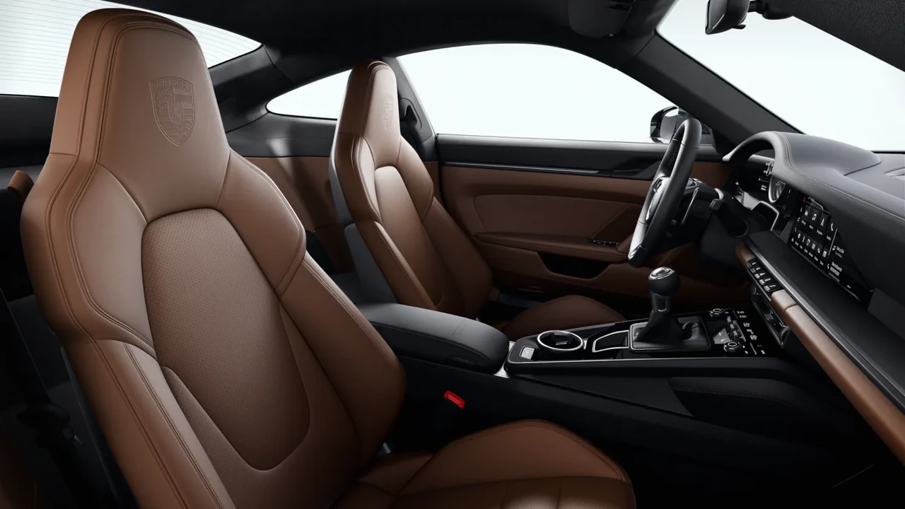 2022 Porsche 992 GT3 - Image 18 of 21