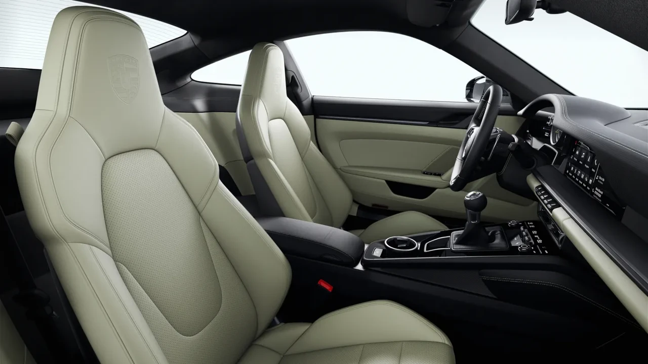 2022 Porsche 992 GT3 - Image 10 of 21
