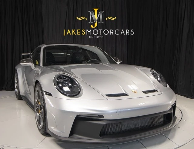2022 Porsche 992 GT3 - Image 18 of 24