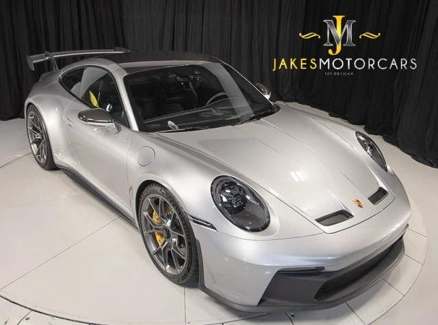 2022 Porsche 992 GT3 - Image 17 of 24