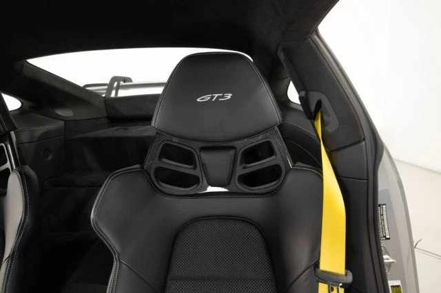 2022 Porsche 911 - Image 4 of 24