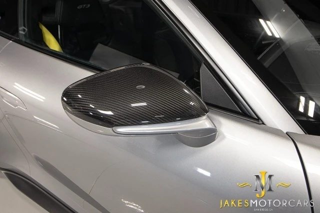 2022 Porsche 992 GT3 - Image 19 of 24