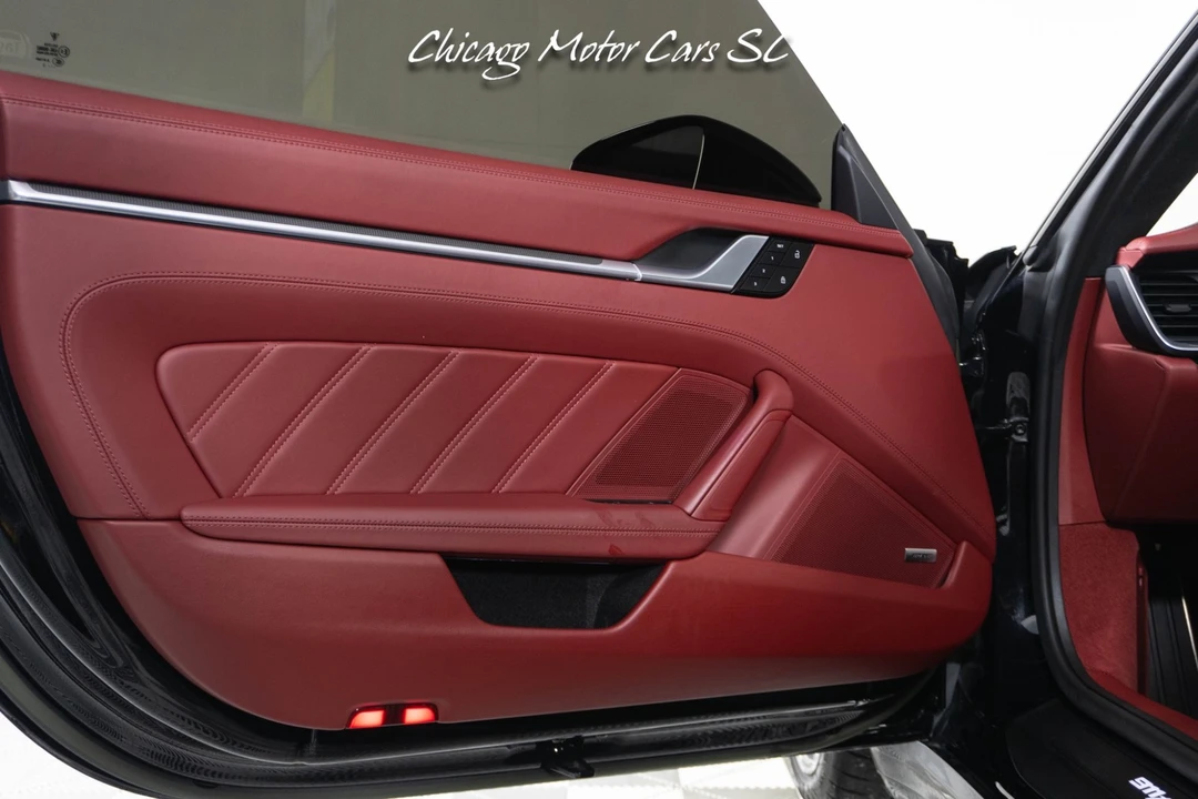 2022 Porsche 911 - Image 16 of 31