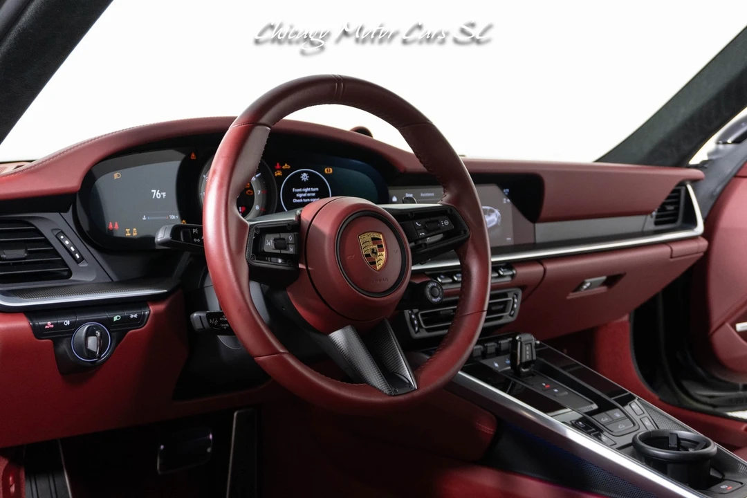2022 Porsche 911 - Image 17 of 31