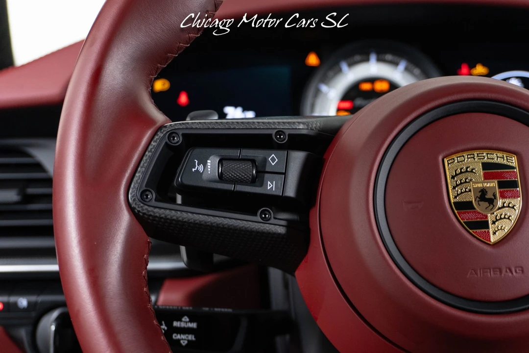 2022 Porsche 911 - Image 24 of 31