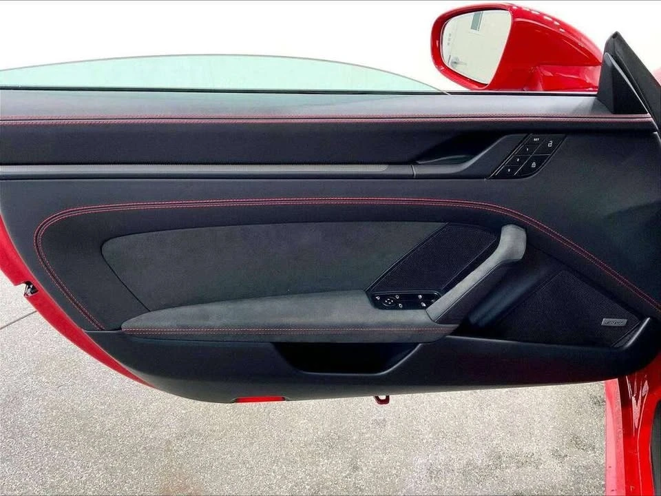 2022 Porsche 992 Carrera - Image 19 of 20