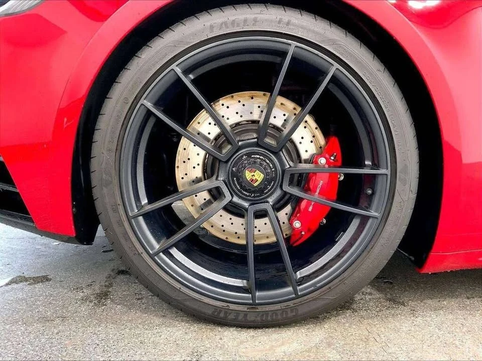 2022 Porsche 992 Carrera - Image 17 of 20