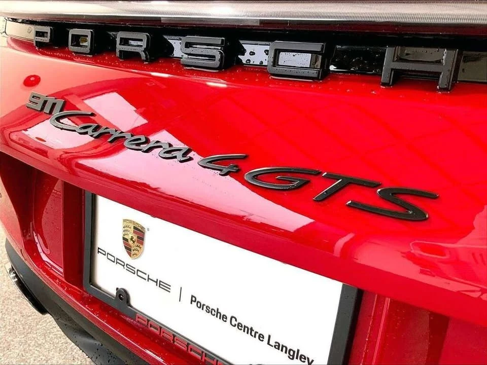 2022 Porsche 992 Carrera - Image 15 of 20