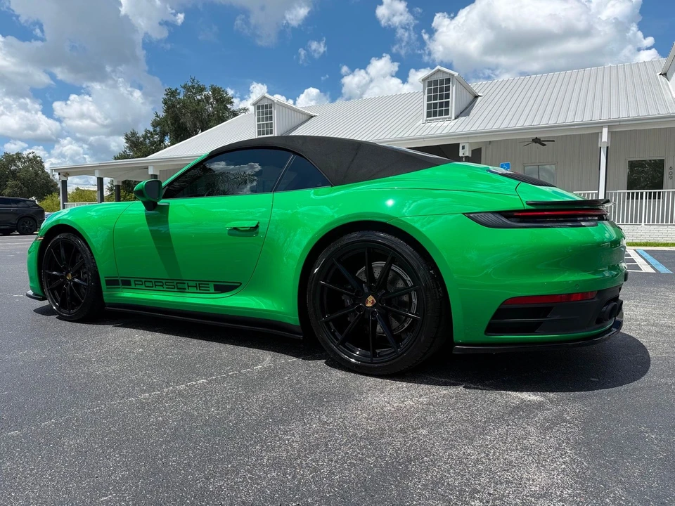 2022 Porsche 992 Carrera - Image 10 of 12