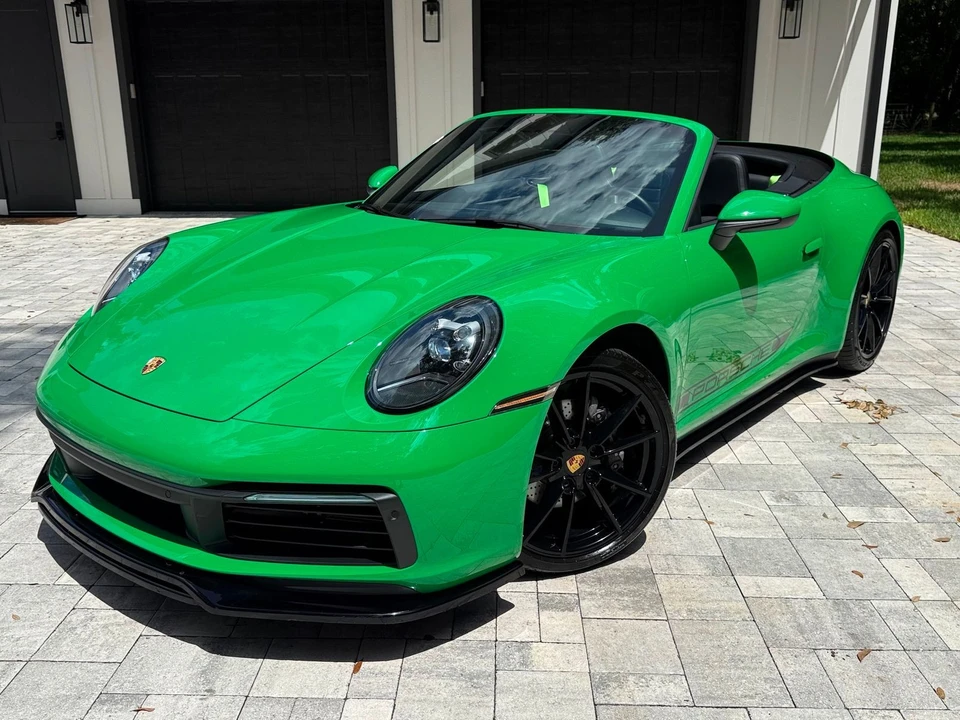 2022 Porsche 992 Carrera - Image 4 of 12