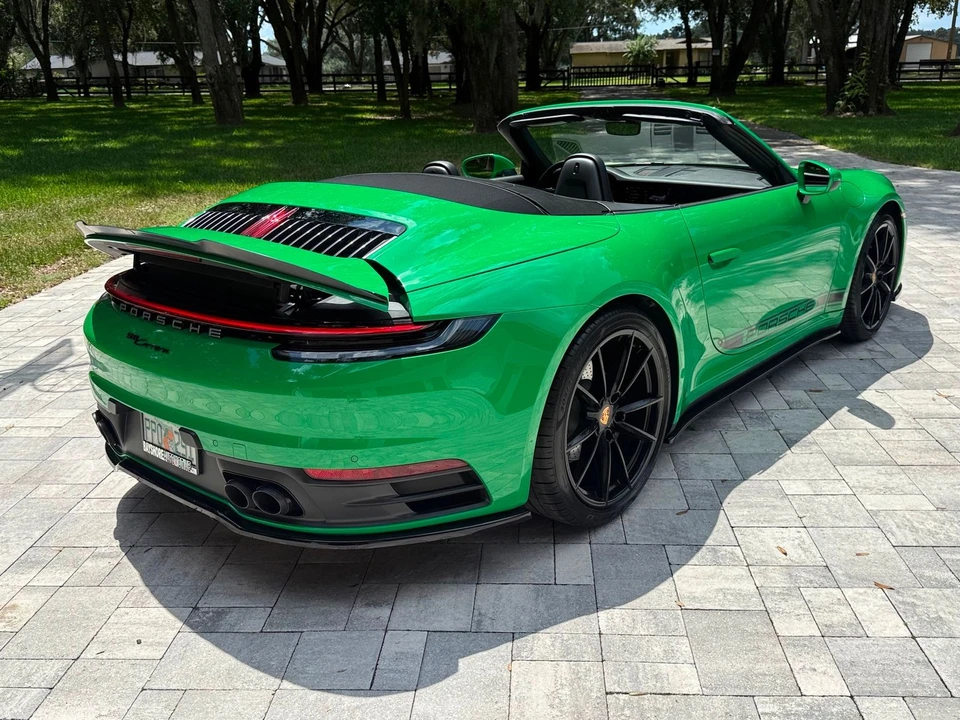 2022 Porsche 992 Carrera - Image 9 of 12