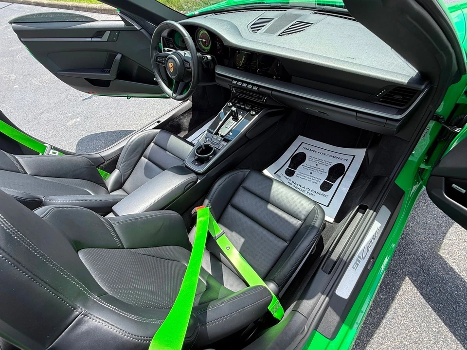2022 Porsche 992 Carrera - Image 7 of 12