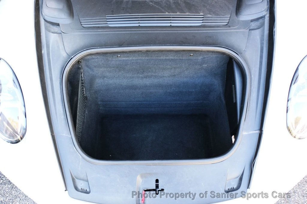 2022 Porsche - Image 11 of 12