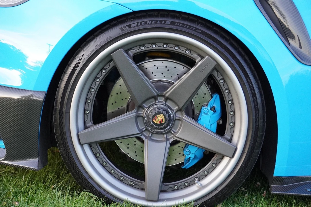 2022 Porsche 992 Turbo - Image 10 of 31