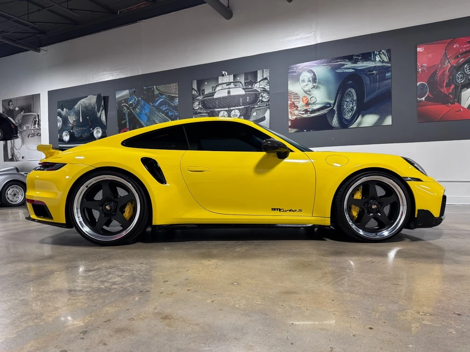 2022 Porsche 992 Turbo - Image 12 of 21