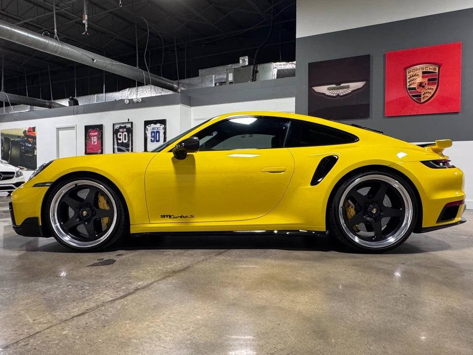 2022 Porsche 992 Turbo - Image 11 of 21