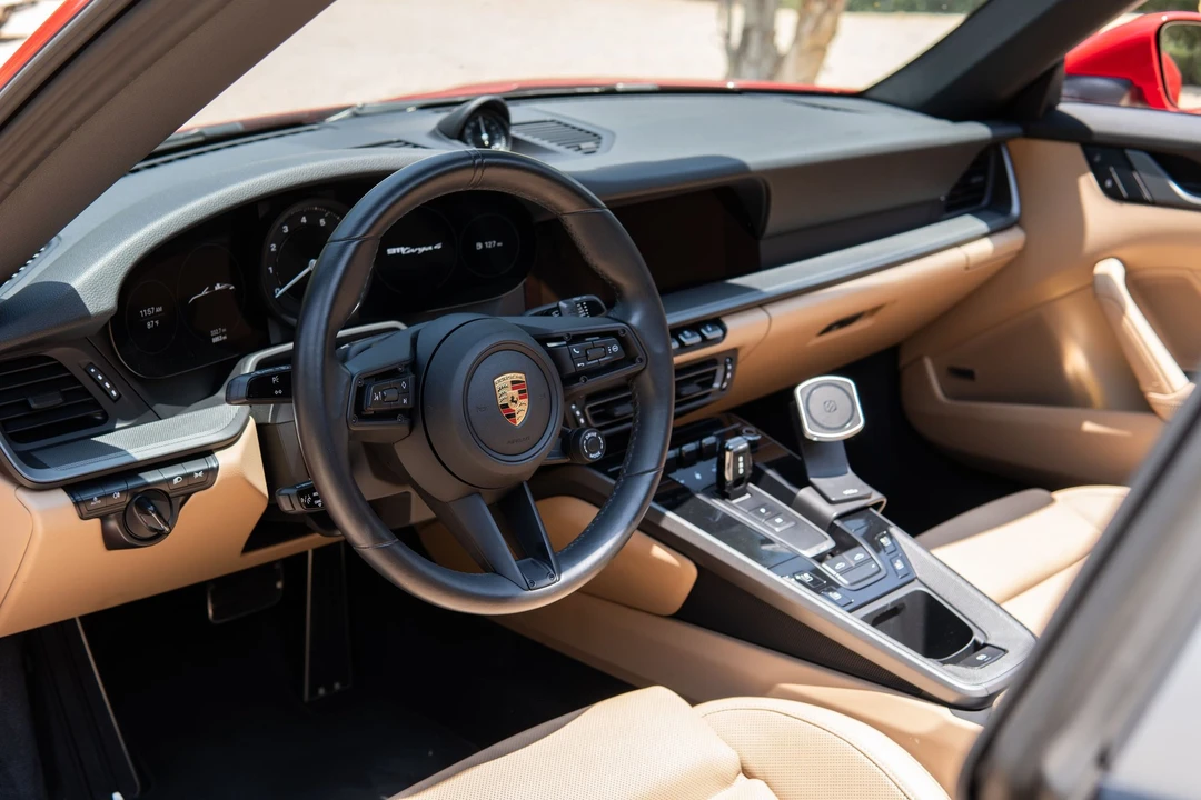 2022 Porsche 992 Targa 4 & 4S - Image 11 of 29