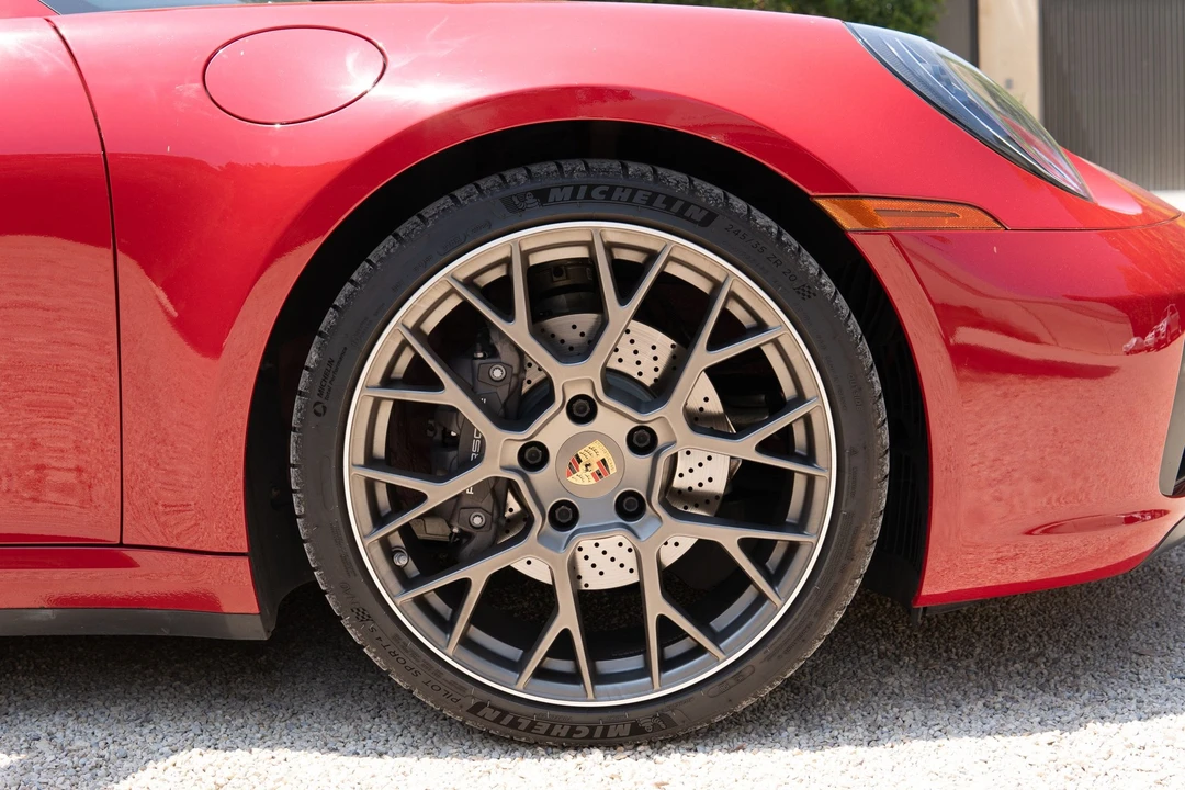 2022 Porsche 992 Targa 4 & 4S - Image 21 of 29