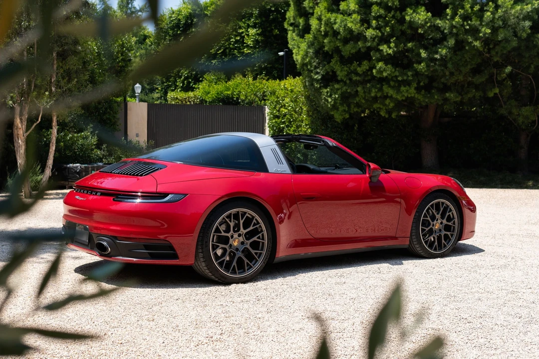 2022 Porsche 992 Targa 4 & 4S - Image 5 of 29