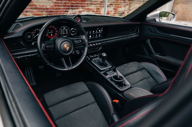 2022 Porsche 992 Targa 4 GTS - Image 4 of 6
