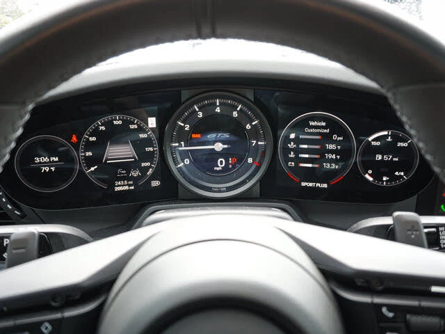 2022 Porsche 992 Targa 4 GTS - Image 17 of 31