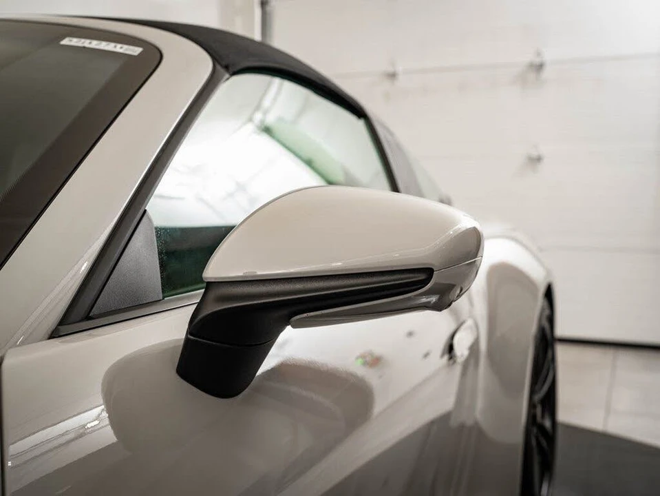 2022 Porsche 992 Targa 4 GTS - Image 22 of 31