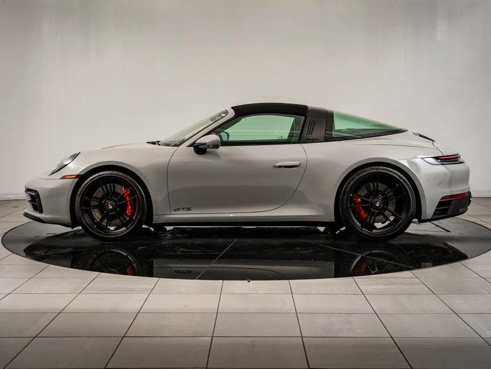 2022 Porsche 992 Targa 4 GTS - Image 3 of 31
