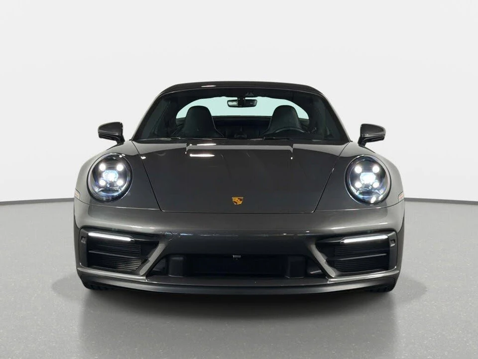 2022 Porsche 992 Targa 4 GTS - Image 8 of 31