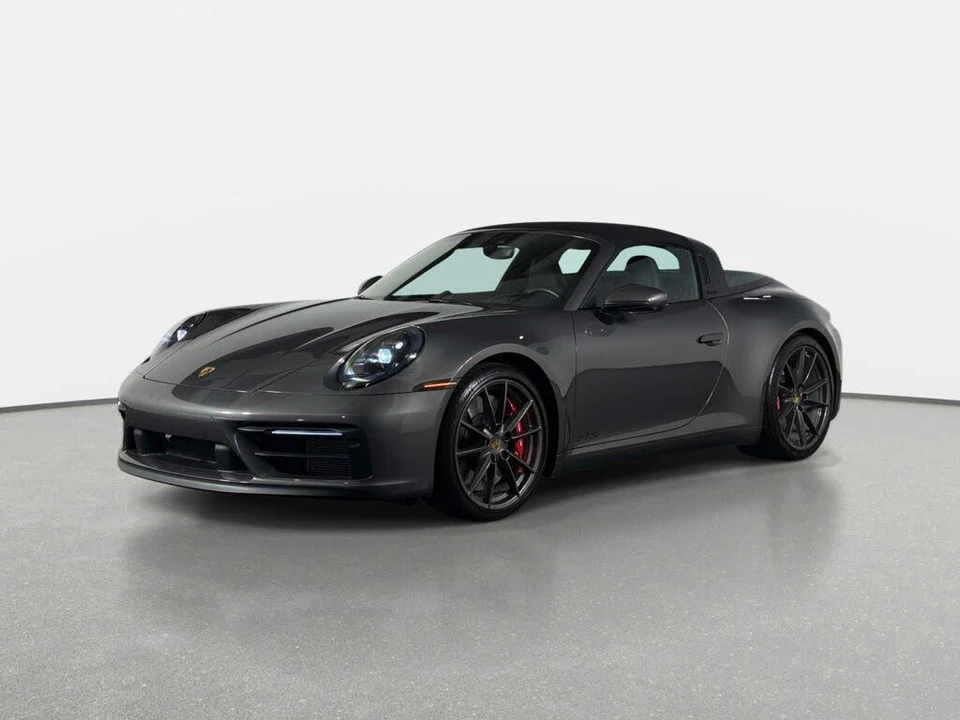 2022 Porsche 992 Targa 4 GTS - Image 7 of 31