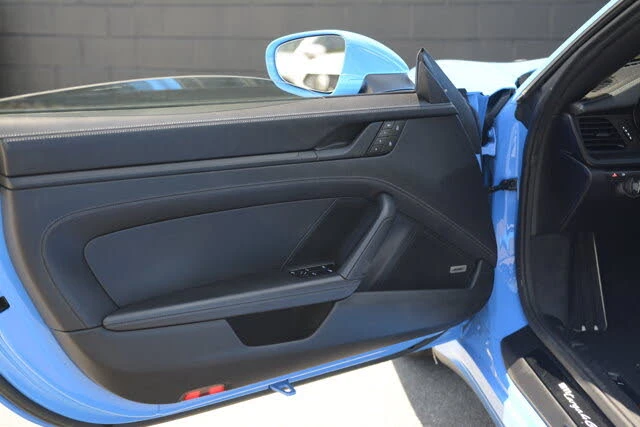 2022 Porsche 992 Targa 4 GTS - Image 13 of 31