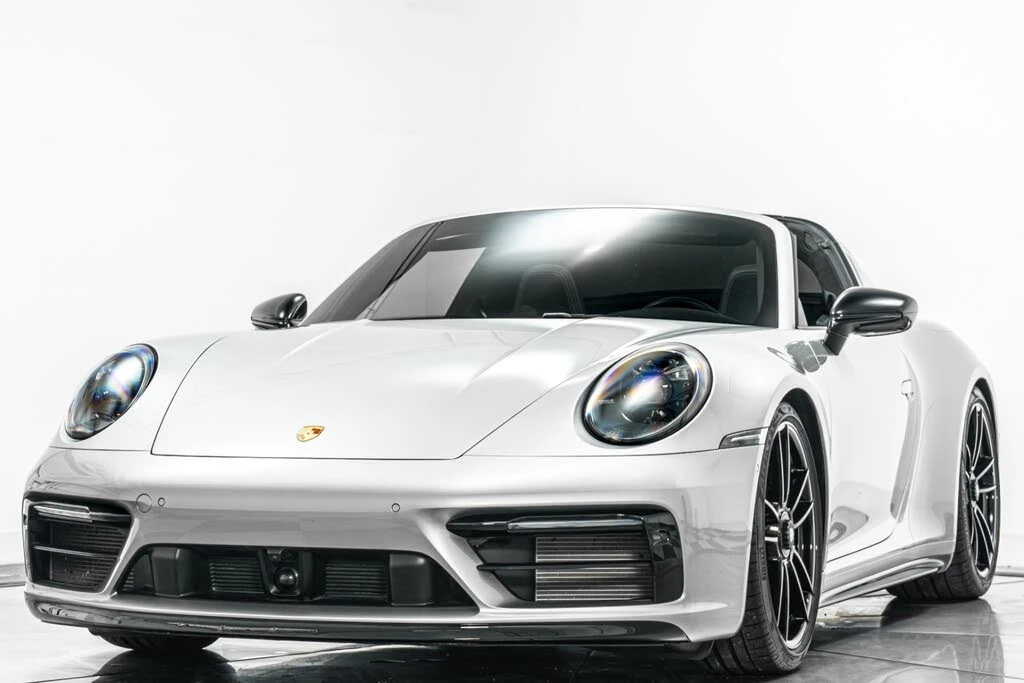 2022 Porsche 992 Targa 4 GTS - Image 5 of 31