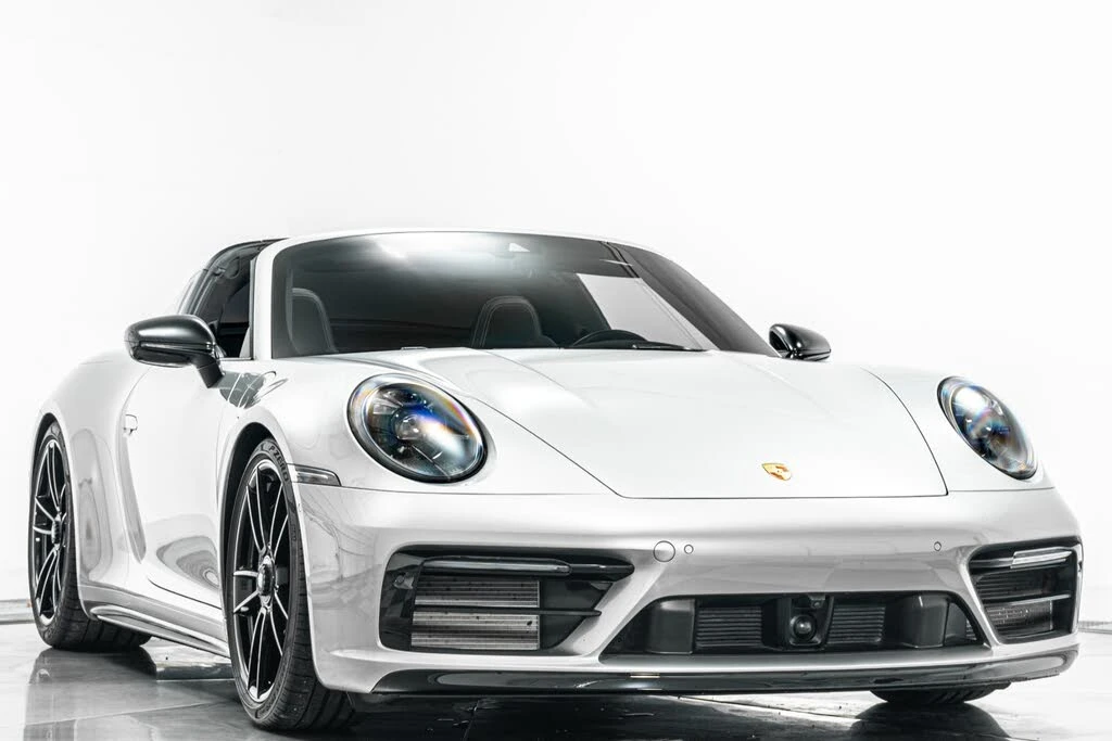 2022 Porsche 992 Targa 4 GTS - Image 3 of 31