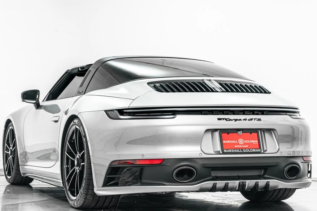 2022 Porsche 992 Targa 4 GTS - Image 7 of 31